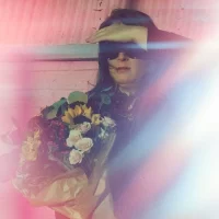 Mariel Buckley – Strange Trip